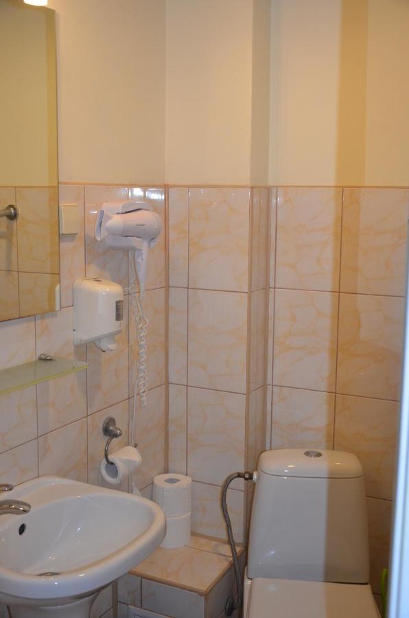 Hotel Latgale Rēzekne Zewnętrze zdjęcie