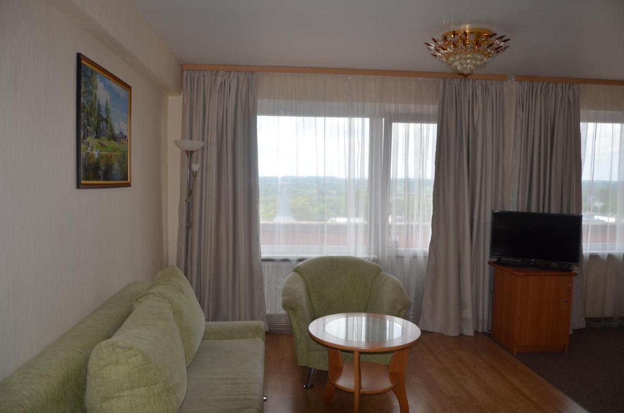 Hotel Latgale Rēzekne Zewnętrze zdjęcie