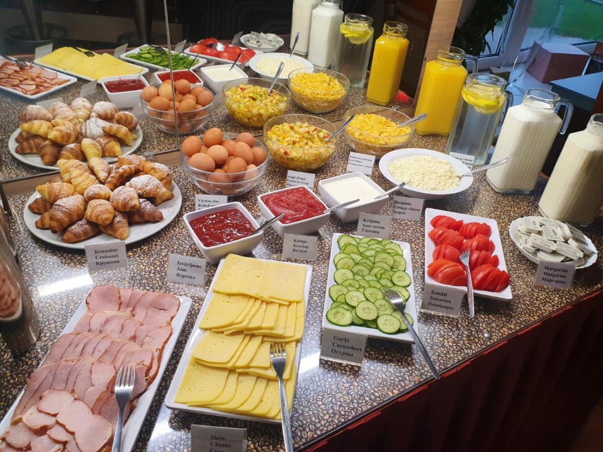 Hotel Latgale Rēzekne Zewnętrze zdjęcie