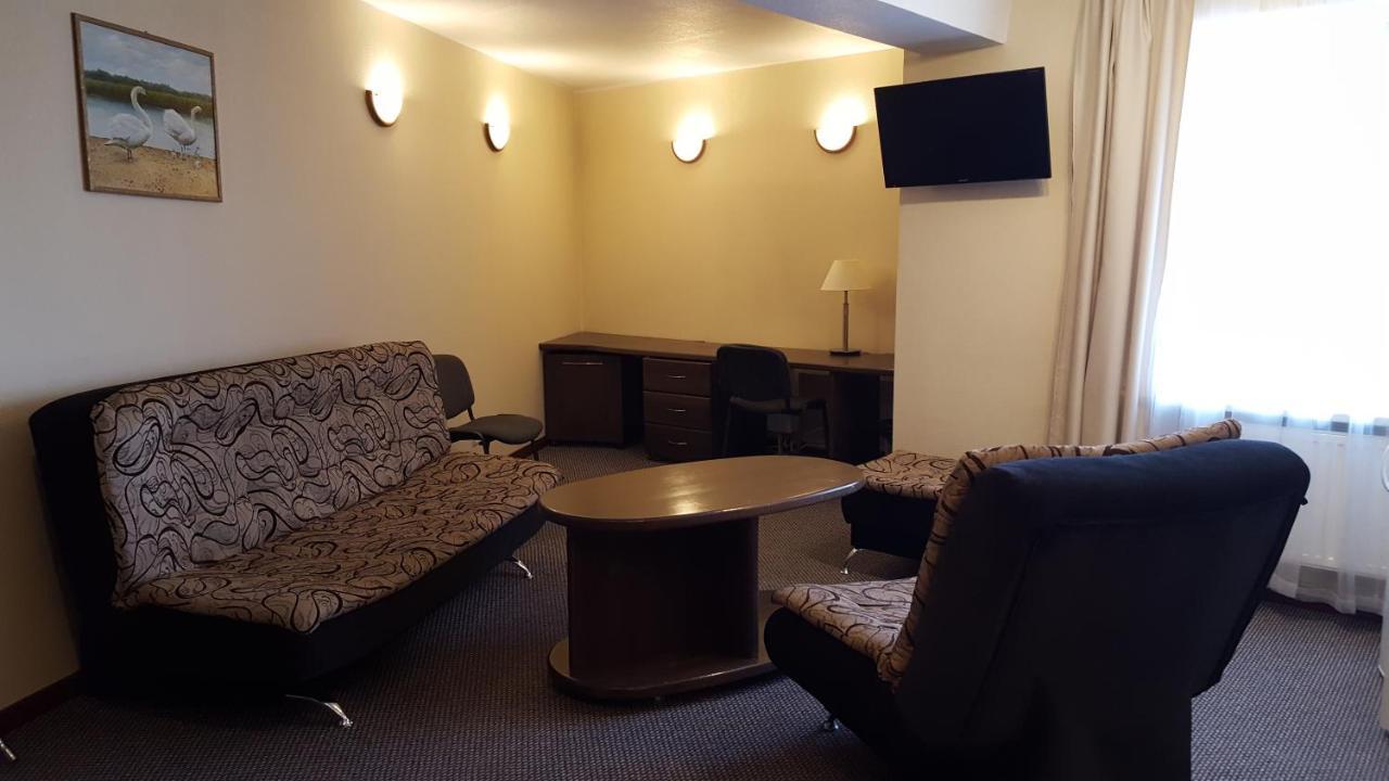Hotel Latgale Rēzekne Zewnętrze zdjęcie