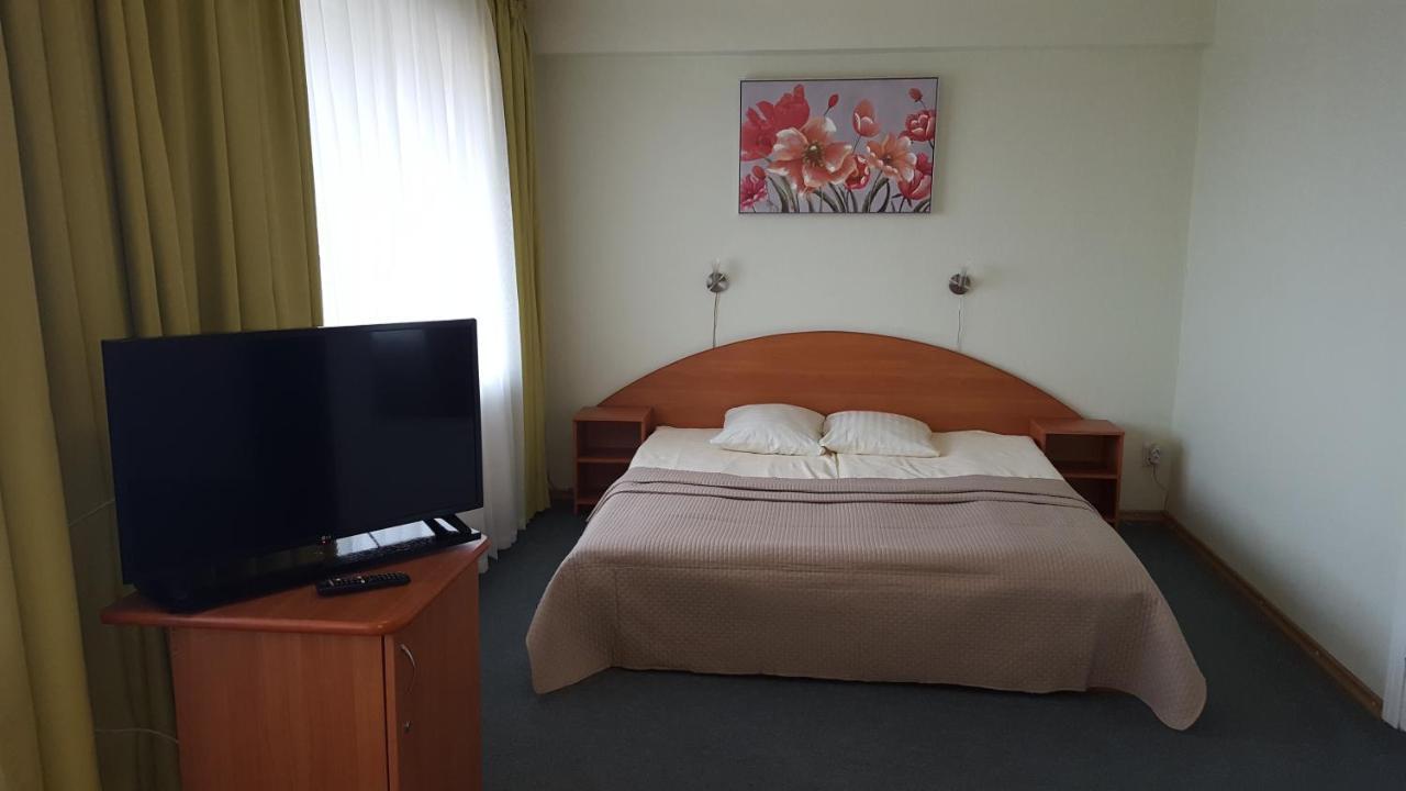 Hotel Latgale Rēzekne Zewnętrze zdjęcie